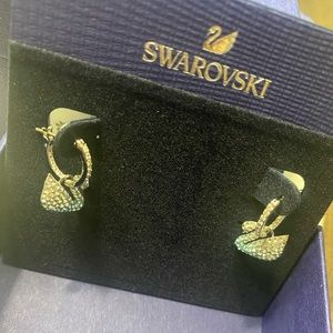 Swarovski swan earrings NEW